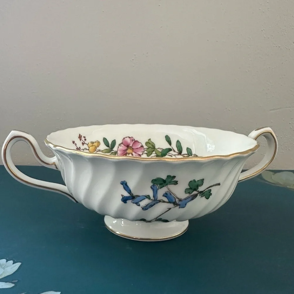 Minton Dainty Sprays Footed Cream Soup Bowl England Floral China Vintage 1973